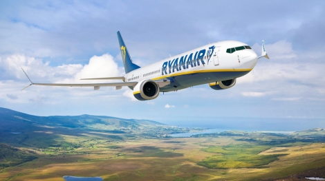 skynews-ryanair-max-10-plane_6150428