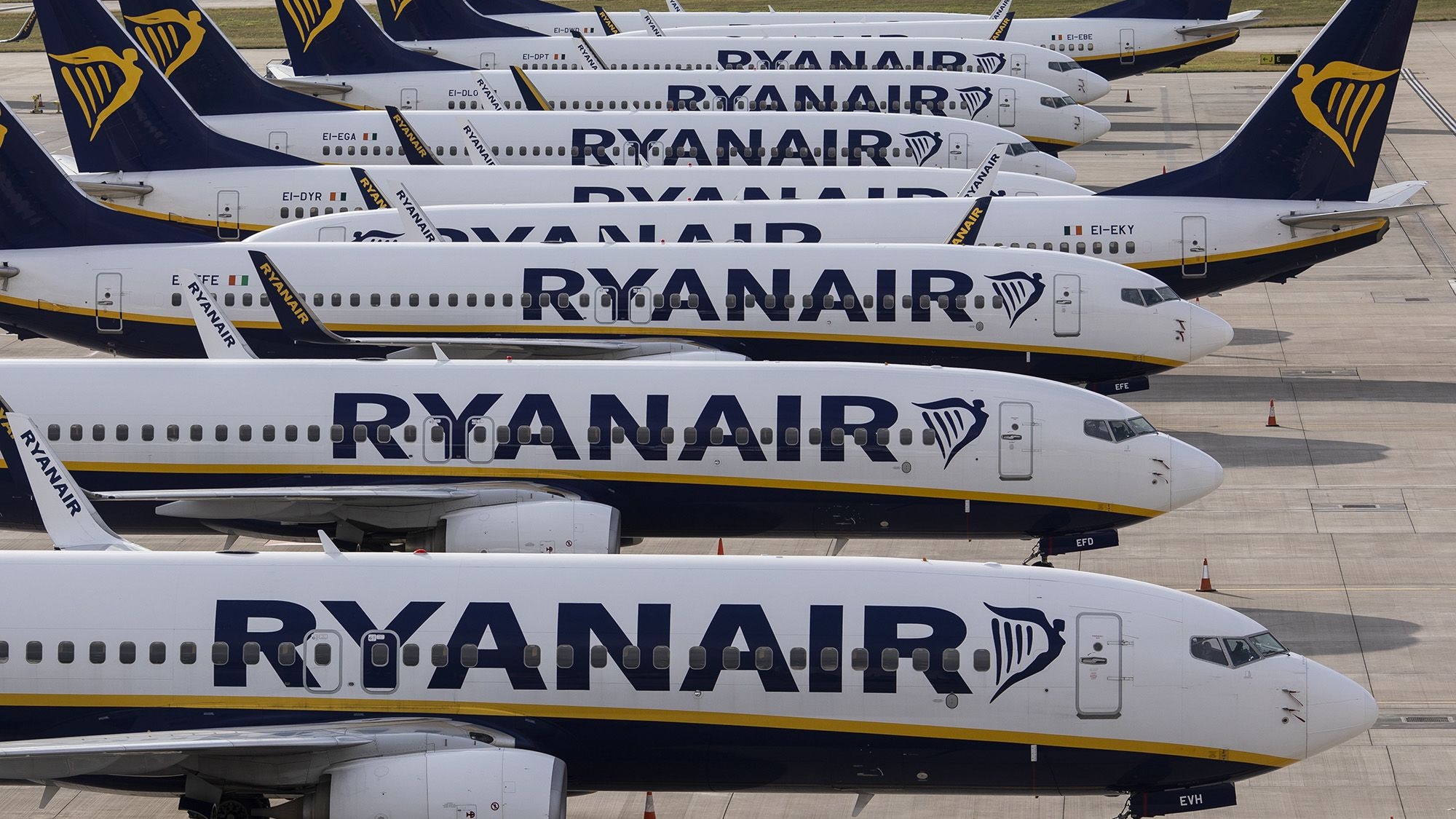 220615122030-02-ryanair-afrikaans
