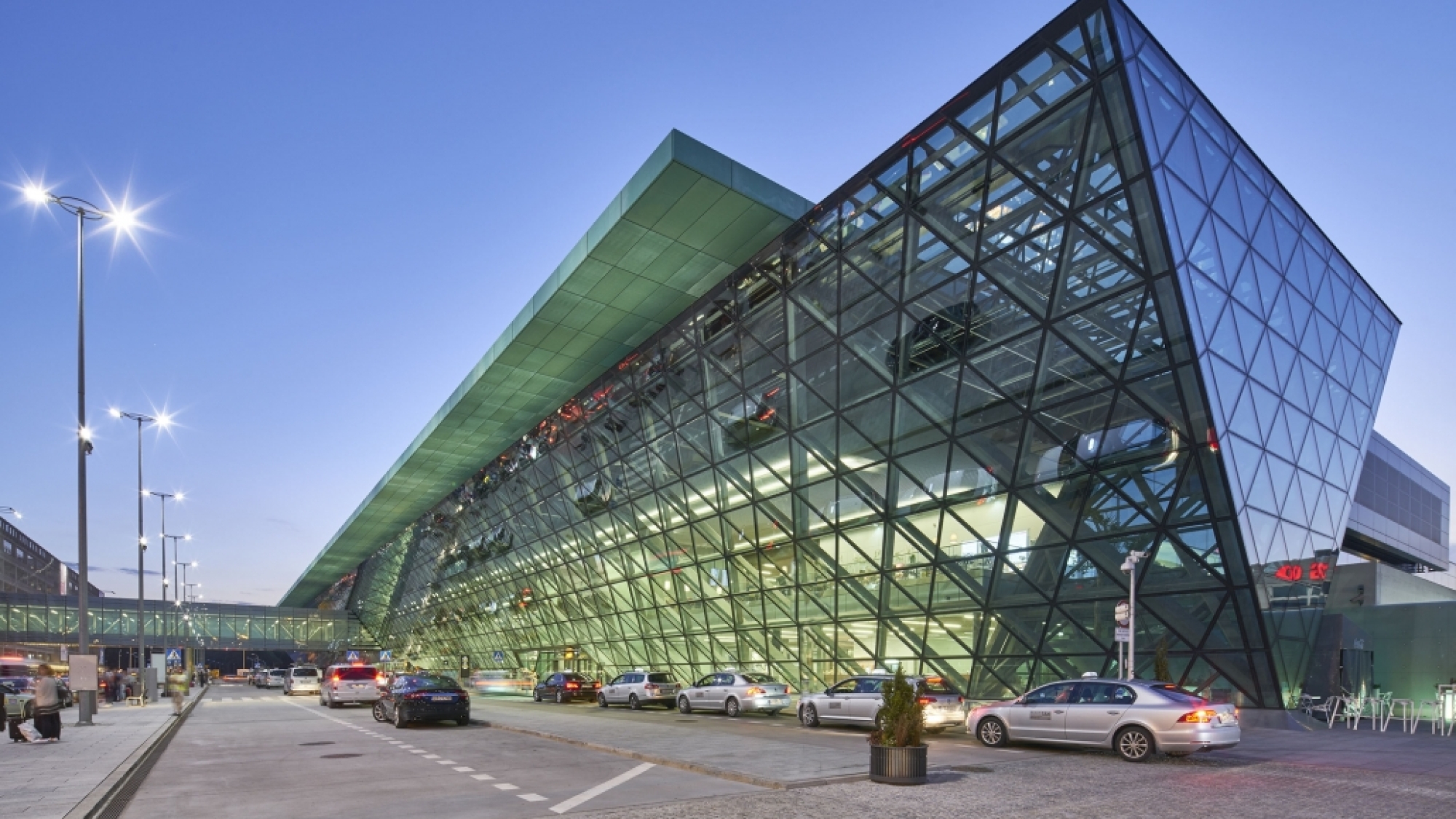 International-Airport-Krakow-Balice-05-1030x687