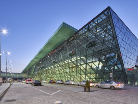 International-Airport-Krakow-Balice-05-1030x687
