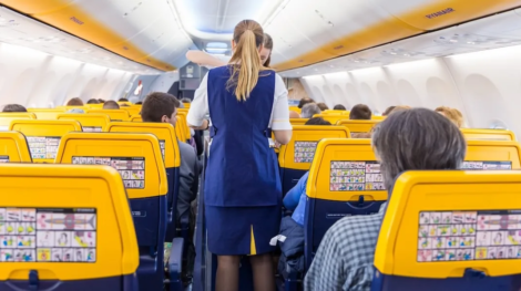 ryanair flight attendants