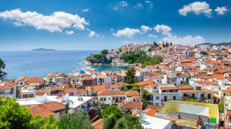 ryanair skiathos