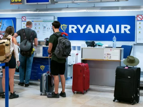 ryanair poplatky